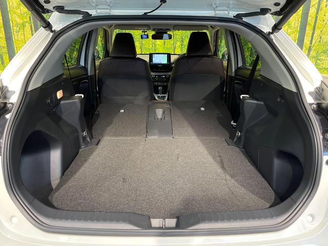 ヤリスクロス ハイブリッドＺ　純正８型ディスプレイオーディオ　パノラミックビューモニター　ヘッドアップディスプレイ　レーダークルーズ　シートヒーター　パワーバックドア　ＥＴＣ　ドラレコ　パワーシート　ルーフレール　禁煙車（12枚目）