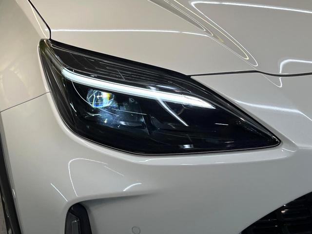 ヤリスクロス ハイブリッドＺ　純正８型ディスプレイオーディオ　パノラミックビューモニター　ヘッドアップディスプレイ　レーダークルーズ　シートヒーター　パワーバックドア　ＥＴＣ　ドラレコ　パワーシート　ルーフレール　禁煙車（13枚目）