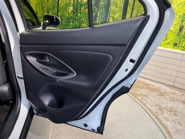 ヤリスクロス ハイブリッドＺ　純正８型ディスプレイオーディオ　パノラミックビューモニター　ヘッドアップディスプレイ　レーダークルーズ　シートヒーター　パワーバックドア　ＥＴＣ　ドラレコ　パワーシート　ルーフレール　禁煙車（48枚目）