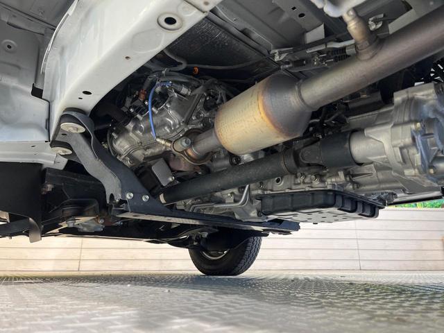 ハイゼットトラック ジャンボＳＡＩＩＩｔ　４ＷＤ　衝突被害軽減システム　禁煙車　ＬＥＤヘッドライト　ＬＥＤフォグランプ　荷台作業用ＬＥＤライト　オーディオ　禁煙車　誤発信抑制制御　エアコン（48枚目）