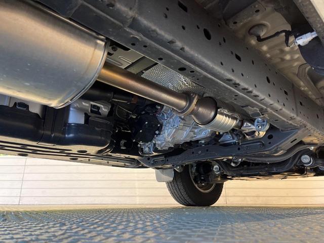 ランドクルーザープラド ＴＸ　４ＷＤ　７人乗り　サンルーフ　純正９型ナビ　バックカメラ　衝突被害軽減システム　レーダークルーズ　禁煙車　ドラレコ　コーナーセンサー　スマートキー　ＬＥＤヘッド　ルーフレール　ビルトインＥＴＣ（72枚目）