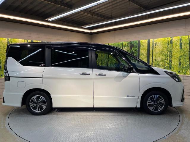 セレナ ｅ－パワー　ハイウェイスターＶ　純正１０型ナビ　全周囲カメラ　プロパイロット　両側電動ドア　レーダークルーズ　衝突軽減　デジタルインナーミラー　ブラインドスポットモニター　ＥＴＣ　ＬＥＤヘッド　１５ＡＷ　スマートキー（65枚目）