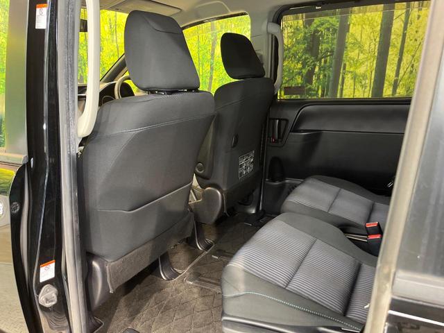 ヴォクシー ＺＳ　煌　純正９型ナビ　フリップダウン　両側電動ドア　ＬＥＤヘッド　ＥＴＣ　禁煙車　純正１６ＡＷ　リアオートエアコン　ドアバイザー　アイドリングストップ　横滑り防止　Ｂｌｕｅｔｏｏｔｈ　ＣＤ　スマートキー（47枚目）