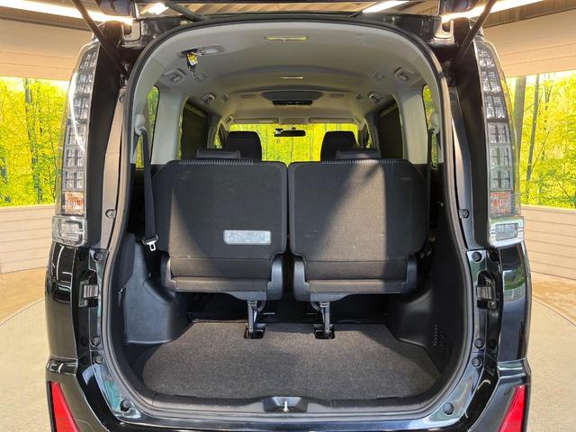 ヴォクシー ＺＳ　煌　純正９型ナビ　フリップダウン　両側電動ドア　ＬＥＤヘッド　ＥＴＣ　禁煙車　純正１６ＡＷ　リアオートエアコン　ドアバイザー　アイドリングストップ　横滑り防止　Ｂｌｕｅｔｏｏｔｈ　ＣＤ　スマートキー（51枚目）