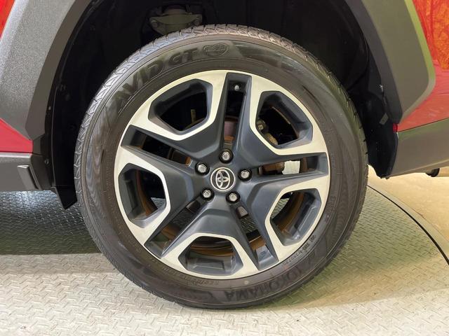 ＲＡＶ４ アドベンチャー　４ＷＤ　純正９型ナビ　バックカメラ　クリアランスソナー　レーダークルーズ　ＥＴＣ車載器　シートヒーター　シートクーラー　ステリングヒーター　合皮レザーシート　ＬＥＤヘッド　純正１９ＡＷ　ワンオーナー（62枚目）