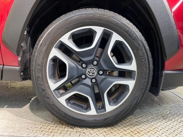 ＲＡＶ４ アドベンチャー　４ＷＤ　純正９型ナビ　バックカメラ　クリアランスソナー　レーダークルーズ　ＥＴＣ車載器　シートヒーター　シートクーラー　ステリングヒーター　合皮レザーシート　ＬＥＤヘッド　純正１９ＡＷ　ワンオーナー（64枚目）