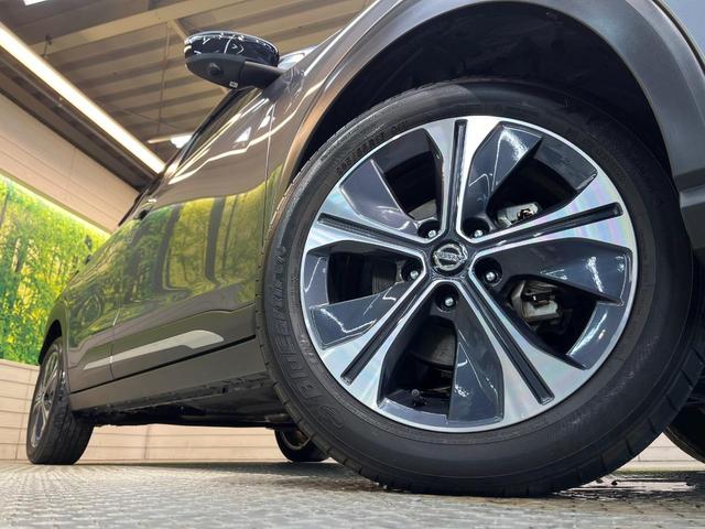 キックス Ｘ　純正９型ナビ　全周囲カメラ　衝突軽減装置　プロパイロット　禁煙車　２トーンカラー　ハーフレザーシート　シートヒーター　ドラレコ　コーナーセンサー　レーンキープ　ＬＥＤヘッド　ＥＴＣ　ステアリンヒーター（14枚目）
