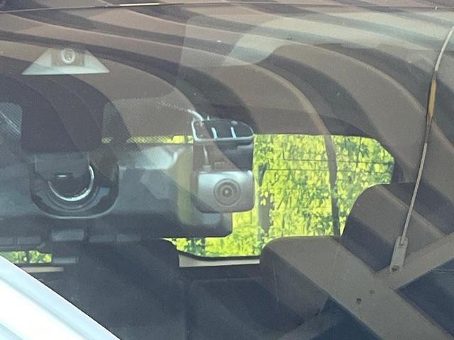 キックス Ｘ　純正９型ナビ　全周囲カメラ　衝突軽減装置　プロパイロット　禁煙車　２トーンカラー　ハーフレザーシート　シートヒーター　ドラレコ　コーナーセンサー　レーンキープ　ＬＥＤヘッド　ＥＴＣ　ステアリンヒーター（28枚目）