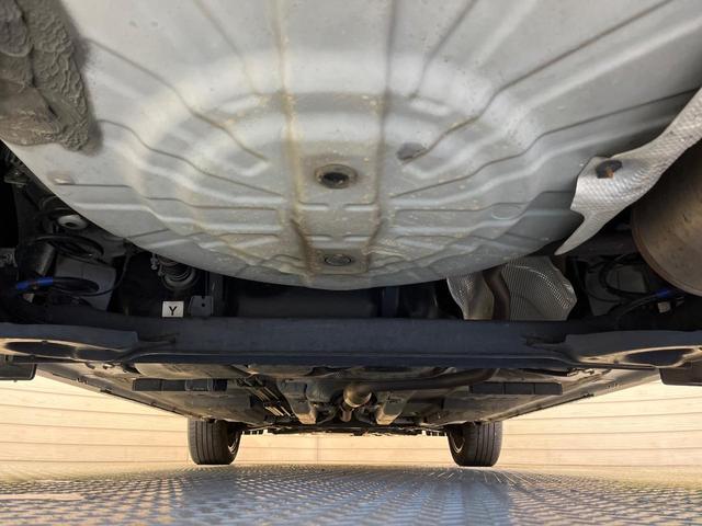キックス Ｘ　純正９型ナビ　全周囲カメラ　衝突軽減装置　プロパイロット　禁煙車　ハーフレザーシート　ドライブレコーダー　コーナーセンサー　レーンキープ　スマートキー　ＬＥＤヘッド　ＥＴＣ　オートマチックハイビーム（19枚目）