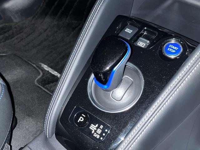 キックス Ｘ　純正９型ナビ　全周囲カメラ　衝突軽減装置　プロパイロット　禁煙車　ハーフレザーシート　ドライブレコーダー　コーナーセンサー　レーンキープ　スマートキー　ＬＥＤヘッド　ＥＴＣ　オートマチックハイビーム（21枚目）