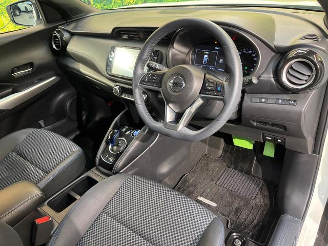 キックス Ｘ　純正９型ナビ　全周囲カメラ　衝突軽減装置　プロパイロット　禁煙車　ハーフレザーシート　ドライブレコーダー　コーナーセンサー　レーンキープ　スマートキー　ＬＥＤヘッド　ＥＴＣ　オートマチックハイビーム（45枚目）