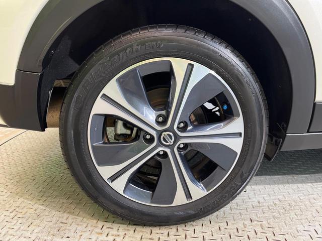 キックス Ｘ　純正９型ナビ　全周囲カメラ　衝突軽減装置　プロパイロット　禁煙車　ハーフレザーシート　ドライブレコーダー　コーナーセンサー　レーンキープ　スマートキー　ＬＥＤヘッド　ＥＴＣ　オートマチックハイビーム（61枚目）