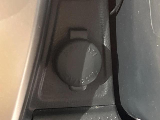 ハスラー JスタイルIII 衝突軽減装置 禁煙車 2トーンカラー ハーフレザーシート シートヒーター HIDヘッド ディスプレイオーディオ 車線逸脱警報 誤発進抑制機能 先行車発進お知らせ 純正15インチAW Bluetooth(34枚目)