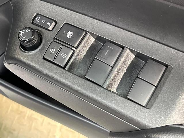 アクア X 純正ディスプレイオーディオ バックカメラ AC100V電源 セーフティセンス レーダークルーズ 禁煙車 レーンキープアシスト スマートキー LEDヘッド ETC オートマチックハイビーム 車線逸脱警報(34枚目)