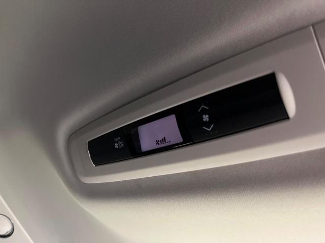 オデッセイ アブソルート　衝突軽減　フリップダウン　メーカーナビ　両側電動ドア　純正革巻きステリング　ハーフレザーシート　ＬＥＤヘッド　純正１７ＡＷ　リアオートエアコン　タッチパネル式オートエアコン　ワンオーナー　禁煙車（27枚目）