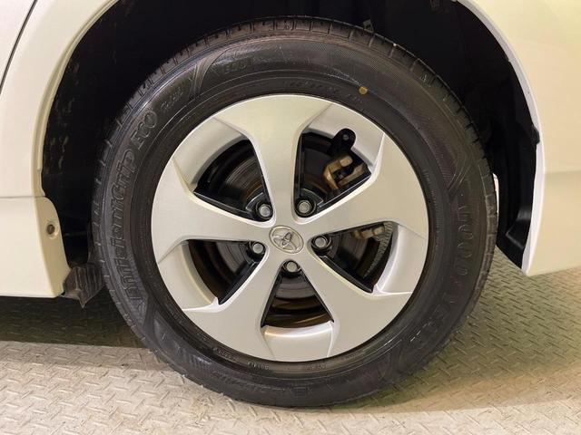 プリウス S 純正ナビ バックカメラ 禁煙車 HIDヘッド ETC スマートキー オートライト オートエアコン 純正15インチAW Bluetooth CD/DVD 革巻きステアリング ステアリングスイッチ(57枚目)