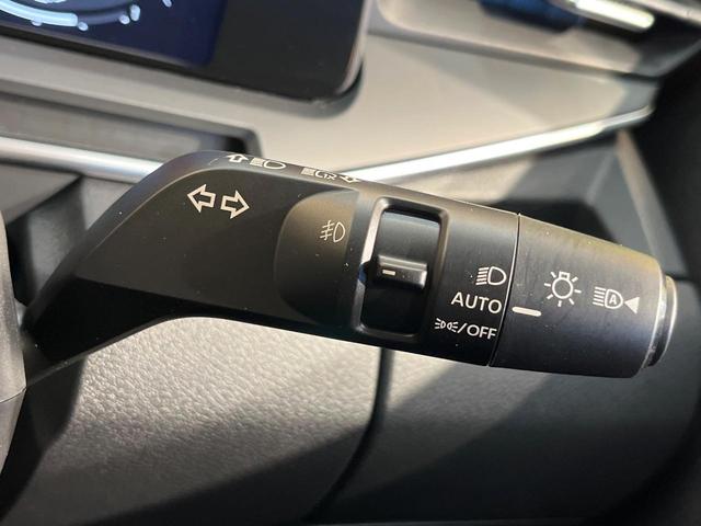 オーラ G 純正9インチナビ デジタルインナーミラー 全周囲カメラ 衝突被害軽減システム 禁煙車 ハーフレザーシート ETC ドラレコ コーナーセンサー LEDヘッド 車線逸脱警報 オートライト スマートキー(34枚目)