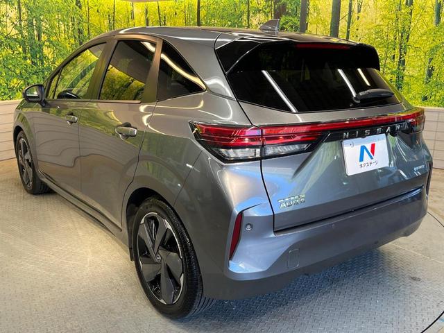 オーラ G 純正9インチナビ デジタルインナーミラー 全周囲カメラ 衝突被害軽減システム 禁煙車 ハーフレザーシート ETC ドラレコ コーナーセンサー LEDヘッド 車線逸脱警報 オートライト スマートキー(54枚目)