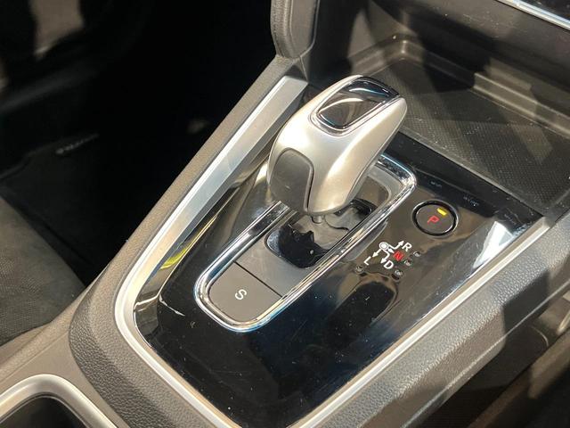 シャトル ハイブリッドX ホンダセンシング 純正8インチナビ バックカメラ シートヒーター レーダークルーズ ホンダセンシング ハーフレザー ETC LEDヘッド ドラレコ 横滑り防止 Bluetooth オートエアコン スマートキー(21枚目)