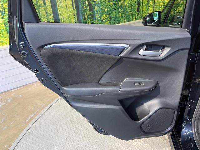 シャトル ハイブリッドX ホンダセンシング 純正8インチナビ バックカメラ シートヒーター レーダークルーズ ホンダセンシング ハーフレザー ETC LEDヘッド ドラレコ 横滑り防止 Bluetooth オートエアコン スマートキー(47枚目)