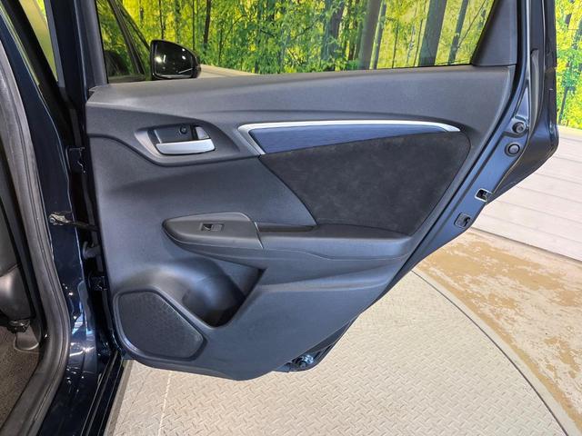 シャトル ハイブリッドX ホンダセンシング 純正8インチナビ バックカメラ シートヒーター レーダークルーズ ホンダセンシング ハーフレザー ETC LEDヘッド ドラレコ 横滑り防止 Bluetooth オートエアコン スマートキー(48枚目)