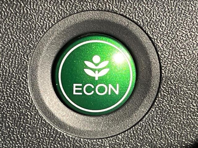 ステップワゴンスパーダ スパーダ　８人乗り　衝突軽減　純正ナビ　フリップダウン　バックカメラ　両側電動ドア　アダプティブクルーズ　ＥＴＣ　ドラレコ　純正１６ＡＷ　ＬＥＤヘッド　アイドリングストップ　Ｂｌｕｅｔｏｏｔｈ　スマートキー（33枚目）