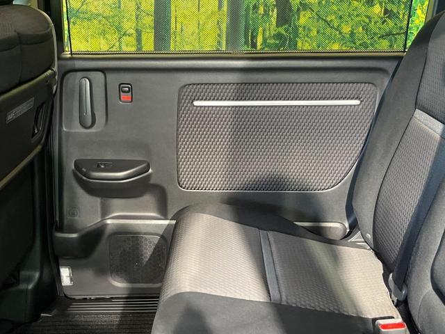 ステップワゴンスパーダ スパーダ　８人乗り　衝突軽減　純正ナビ　フリップダウン　バックカメラ　両側電動ドア　アダプティブクルーズ　ＥＴＣ　ドラレコ　純正１６ＡＷ　ＬＥＤヘッド　アイドリングストップ　Ｂｌｕｅｔｏｏｔｈ　スマートキー（44枚目）