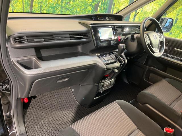 ステップワゴンスパーダ スパーダ　８人乗り　衝突軽減　純正ナビ　フリップダウン　バックカメラ　両側電動ドア　アダプティブクルーズ　ＥＴＣ　ドラレコ　純正１６ＡＷ　ＬＥＤヘッド　アイドリングストップ　Ｂｌｕｅｔｏｏｔｈ　スマートキー（48枚目）