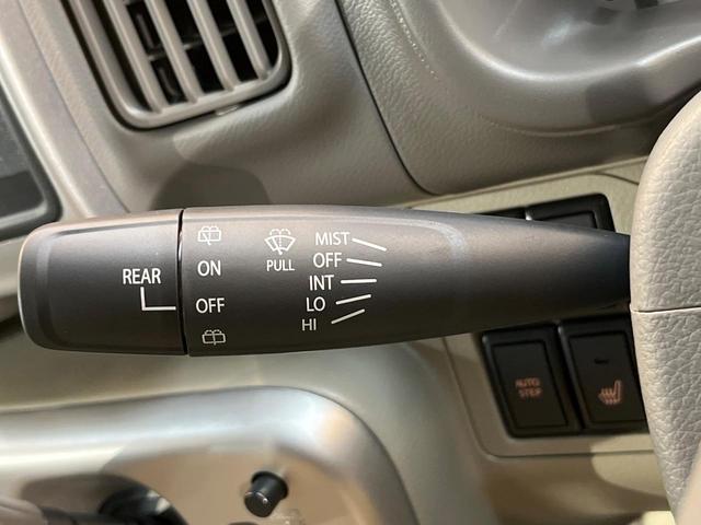 エブリイワゴン PZターボスペシャル 届出済未使用車 両側電動ドア スズキセーフティサポート 純正14AW LEDヘッド ベンチシート レーンアシスト 電動格納ミラー アイドリングストップ 横滑り防止 オートエアコン スマートキー(30枚目)