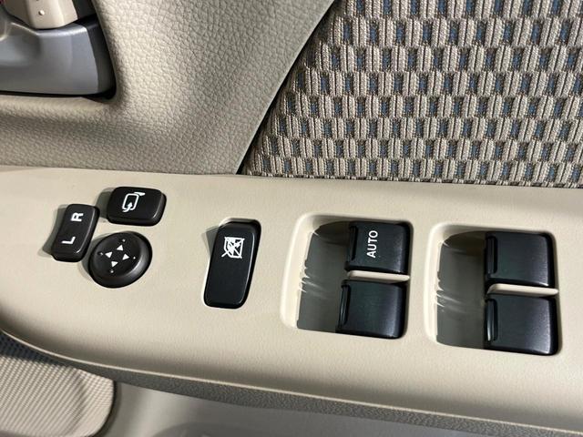 エブリイワゴン PZターボスペシャル 届出済未使用車 両側電動ドア スズキセーフティサポート 純正14AW LEDヘッド ベンチシート レーンアシスト 電動格納ミラー アイドリングストップ 横滑り防止 オートエアコン スマートキー(32枚目)