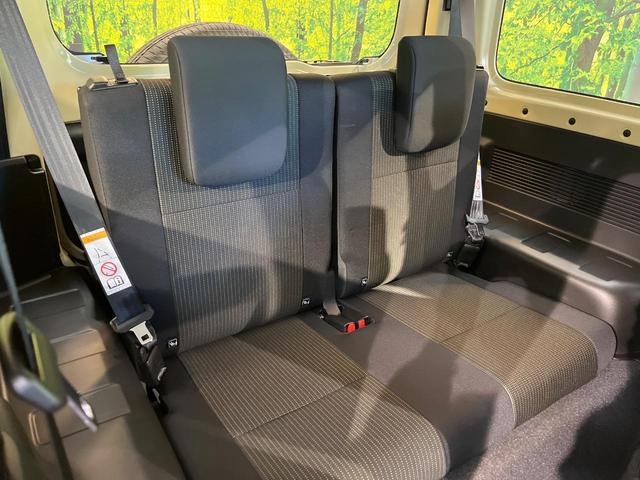 ジムニー XC ターボ 届出済未使用車 寒冷地仕様 衝突軽減装置 シートヒーター クルーズコントロール スマートキー LEDヘッド 車線逸脱警報 誤発進抑制機能 オートライト オートエアコン 純正16インチAW(10枚目)