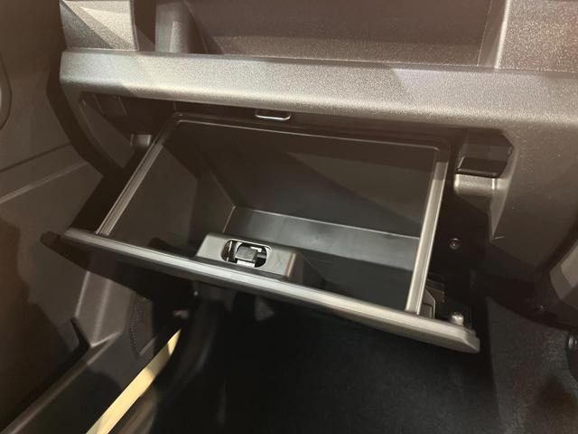 ジムニー XC ターボ 届出済未使用車 寒冷地仕様 衝突軽減装置 シートヒーター クルーズコントロール スマートキー LEDヘッド 車線逸脱警報 誤発進抑制機能 オートライト オートエアコン 純正16インチAW(34枚目)