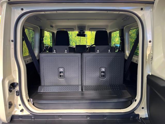 ジムニー XC ターボ 届出済未使用車 寒冷地仕様 衝突軽減装置 シートヒーター クルーズコントロール スマートキー LEDヘッド 車線逸脱警報 誤発進抑制機能 オートライト オートエアコン 純正16インチAW(42枚目)