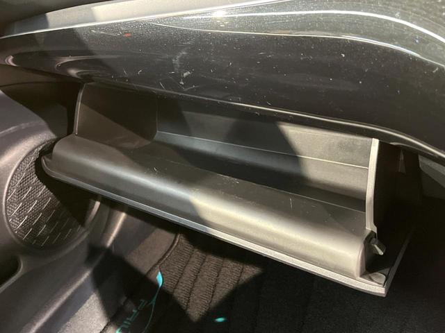 プリウス A 純正9型ナビ バックカメラ セーフティセンス レーダークルーズ コーナーセンサー スマートキー LEDヘッド ETC オートマチックハイビーム ブラインドスポットモニター 車線逸脱警報 オートライト(41枚目)