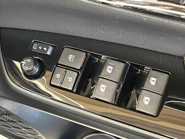 プリウス A 純正9型ナビ バックカメラ セーフティセンス レーダークルーズ コーナーセンサー スマートキー LEDヘッド ETC オートマチックハイビーム ブラインドスポットモニター 車線逸脱警報 オートライト(44枚目)