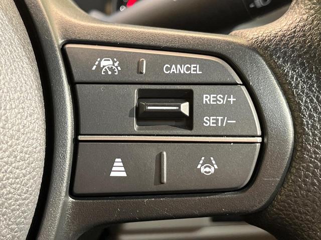 N-BOX ベースグレード ホンダセンシング 電動スライドドア アダプティブクルーズ 禁煙車 コーナーセンサー レーンキープ スマートキー LEDヘッド オートマチックハイビーム 車線逸脱警報 誤発進抑制機能 オートライト(4枚目)