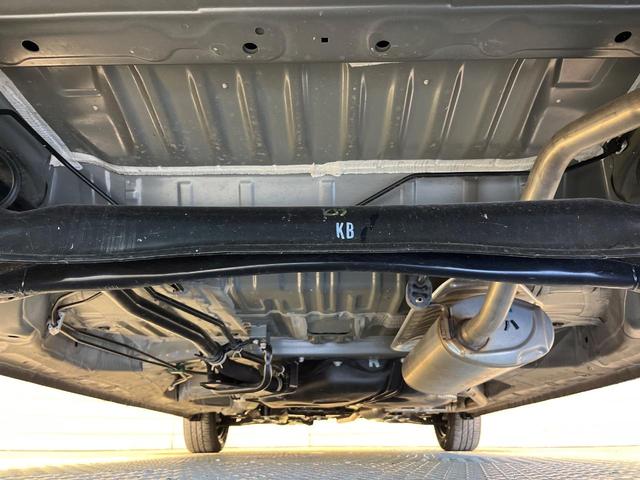 N-BOX ベースグレード ホンダセンシング 電動スライドドア アダプティブクルーズ 禁煙車 コーナーセンサー レーンキープ スマートキー LEDヘッド オートマチックハイビーム 車線逸脱警報 誤発進抑制機能 オートライト(19枚目)