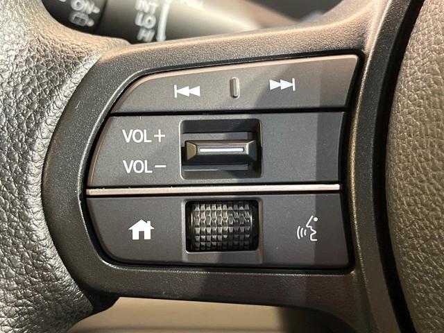 N-BOX ベースグレード ホンダセンシング 電動スライドドア アダプティブクルーズ 禁煙車 コーナーセンサー レーンキープ スマートキー LEDヘッド オートマチックハイビーム 車線逸脱警報 誤発進抑制機能 オートライト(25枚目)