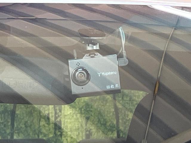 クラウン ２．５アスリート　ナビパッケージ　純正ナビ　バックカメラ　スーパーライブサウンド　禁煙車　本革シート　シートヒーター／シートエアコン　パワーシート　ＨＩＤヘッド　ＥＴＣ　クルコン　Ｂｌｕｅｔｏｏｔｈ　ＣＤ／ＤＶＤ　革巻きステアリング（24枚目）