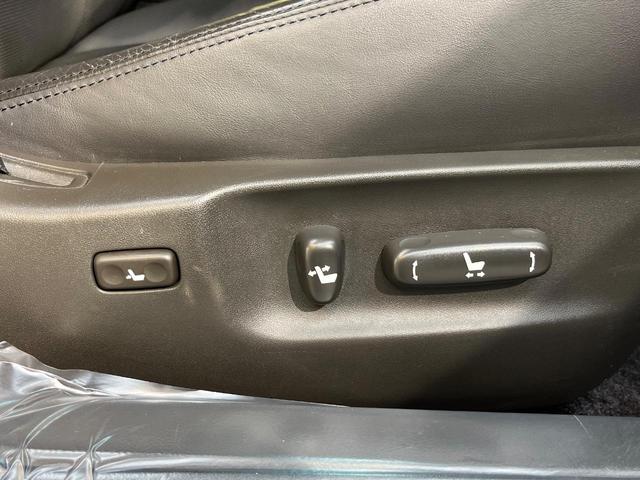 クラウン ２．５アスリート　ナビパッケージ　純正ナビ　バックカメラ　スーパーライブサウンド　禁煙車　本革シート　シートヒーター／シートエアコン　パワーシート　ＨＩＤヘッド　ＥＴＣ　クルコン　Ｂｌｕｅｔｏｏｔｈ　ＣＤ／ＤＶＤ　革巻きステアリング（41枚目）