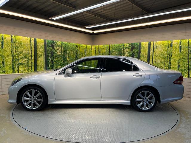 クラウン ２．５アスリート　ナビパッケージ　純正ナビ　バックカメラ　スーパーライブサウンド　禁煙車　本革シート　シートヒーター／シートエアコン　パワーシート　ＨＩＤヘッド　ＥＴＣ　クルコン　Ｂｌｕｅｔｏｏｔｈ　ＣＤ／ＤＶＤ　革巻きステアリング（61枚目）