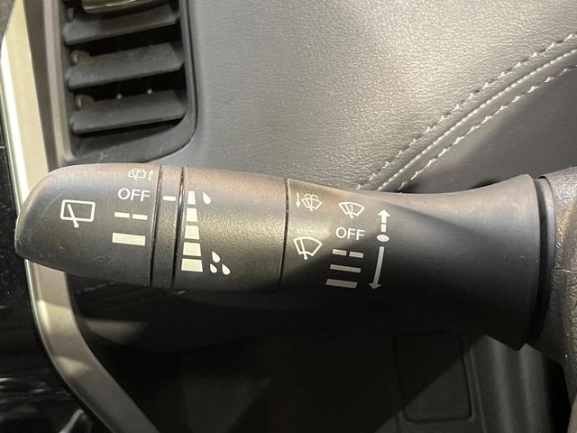 セレナ ｅ－パワー　ハイウェイスターＶ　パックＡ　純正エアロ　デジタルミラー　全周囲カメラ　純正１０型ナビ　フリップダウンモニター　両側電動ドア　プロパイロット　ＬＥＤヘッド　純正１５ＡＷ　ドラレコ　ＥＴＣ　衝突軽減　ワンオーナー　禁煙（31枚目）