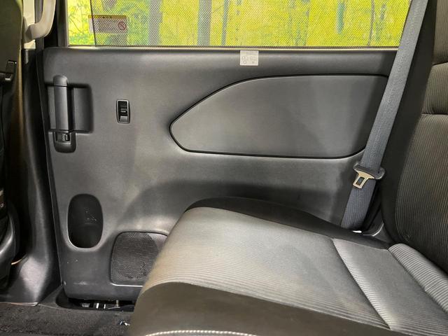 セレナ ｅ－パワー　ハイウェイスターＶ　パックＡ　純正エアロ　デジタルミラー　全周囲カメラ　純正１０型ナビ　フリップダウンモニター　両側電動ドア　プロパイロット　ＬＥＤヘッド　純正１５ＡＷ　ドラレコ　ＥＴＣ　衝突軽減　ワンオーナー　禁煙（43枚目）