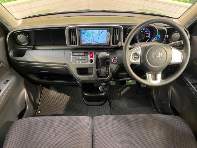 N-ONE G SSパッケージ 純正ナビ 衝突軽減装置 バックカメラ 禁煙車 ドライブレコーダー スマートキー HIDヘッド ETC オートライト オートエアコン Bluetooth CD DVD再生 地デジ 黒内装(2枚目)