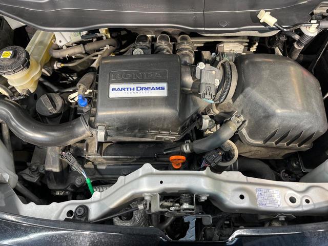 N-ONE G SSパッケージ 純正ナビ 衝突軽減装置 バックカメラ 禁煙車 ドライブレコーダー スマートキー HIDヘッド ETC オートライト オートエアコン Bluetooth CD DVD再生 地デジ 黒内装(18枚目)