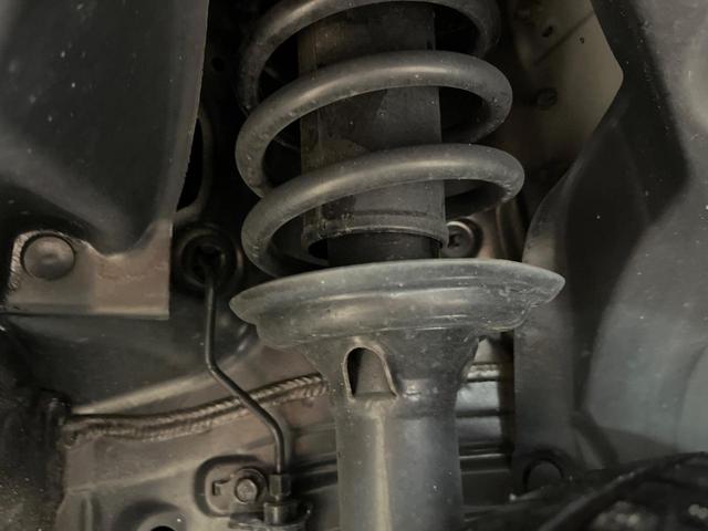 N-ONE G SSパッケージ 純正ナビ 衝突軽減装置 バックカメラ 禁煙車 ドライブレコーダー スマートキー HIDヘッド ETC オートライト オートエアコン Bluetooth CD DVD再生 地デジ 黒内装(20枚目)