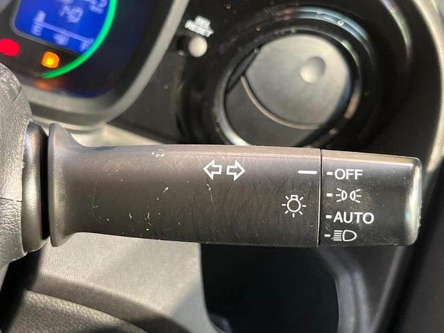 N-ONE G SSパッケージ 純正ナビ 衝突軽減装置 バックカメラ 禁煙車 ドライブレコーダー スマートキー HIDヘッド ETC オートライト オートエアコン Bluetooth CD DVD再生 地デジ 黒内装(32枚目)