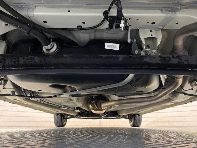 アルトラパン X バックカメラ 衝突軽減装置 禁煙車 2トーンカラー シートヒーター ドラレコ スマートキー HIDヘッド オートマチックハイビーム 車線逸脱警報 誤発進抑制機能 Bluetooth 純正14インチAW(19枚目)