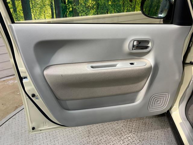 アルトラパン X バックカメラ 衝突軽減装置 禁煙車 2トーンカラー シートヒーター ドラレコ スマートキー HIDヘッド オートマチックハイビーム 車線逸脱警報 誤発進抑制機能 Bluetooth 純正14インチAW(41枚目)