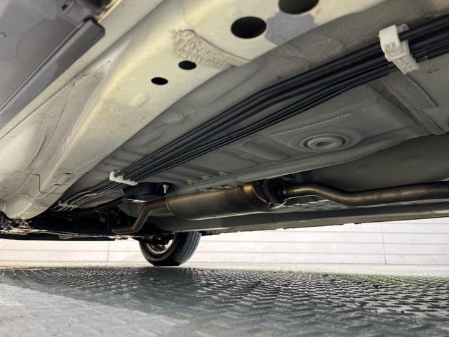 アルトラパン X バックカメラ 衝突軽減装置 禁煙車 2トーンカラー シートヒーター ドラレコ スマートキー HIDヘッド オートマチックハイビーム 車線逸脱警報 誤発進抑制機能 Bluetooth 純正14インチAW(66枚目)